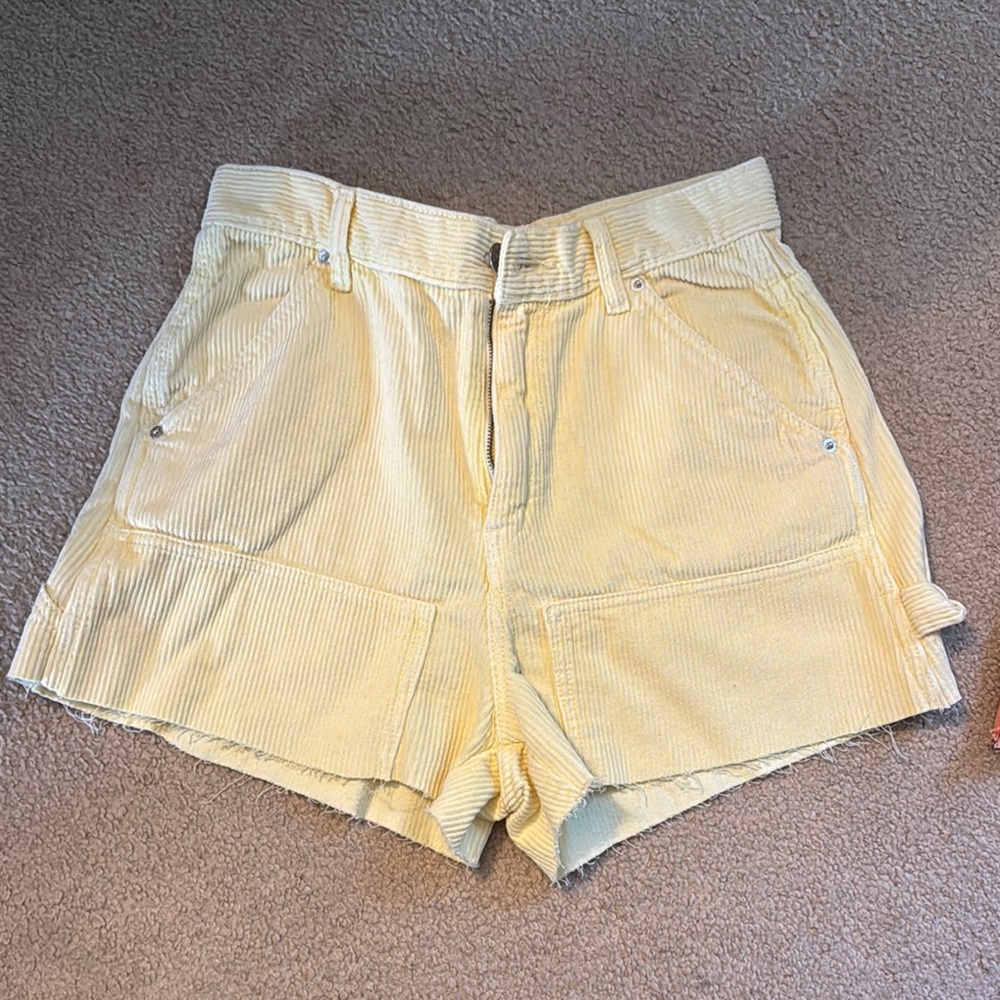 BDG Yellow Cargo Shorts High-Waisted Casual